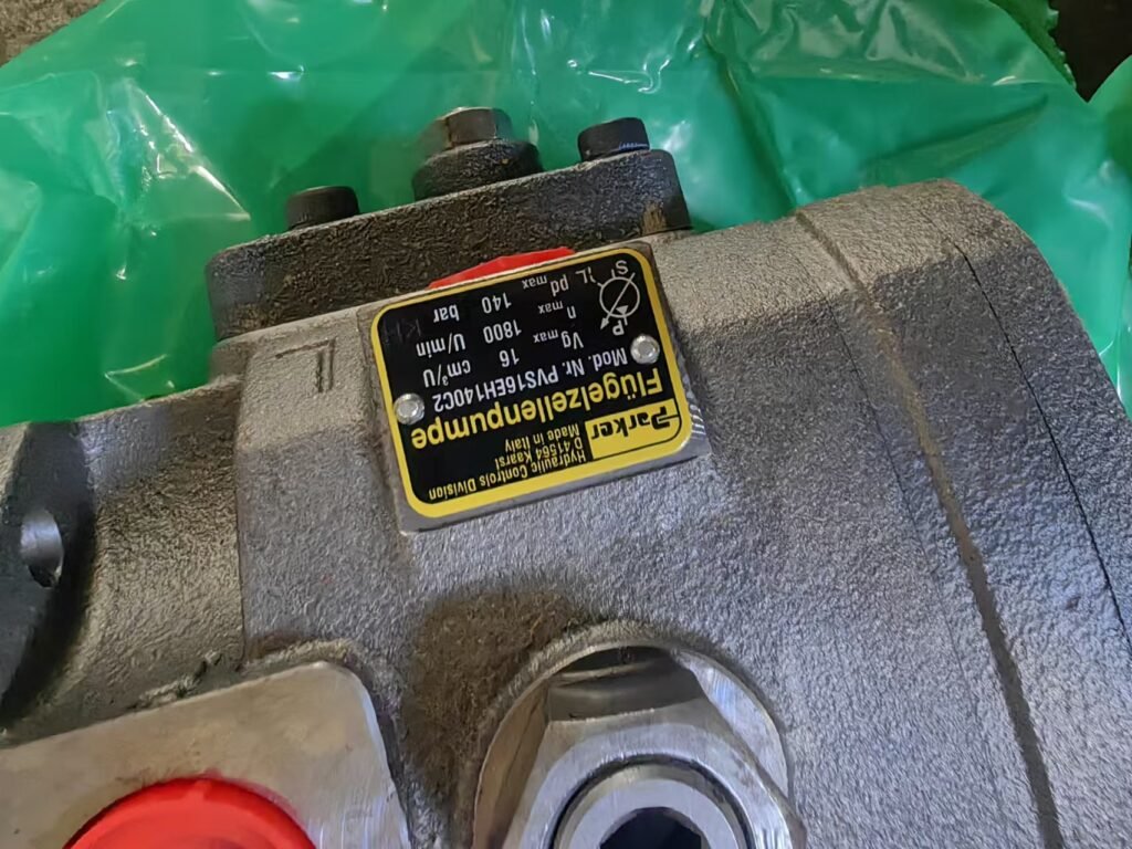PVS Series PVS16EH140C2 Parker Hydraulic Axial Piston Pump